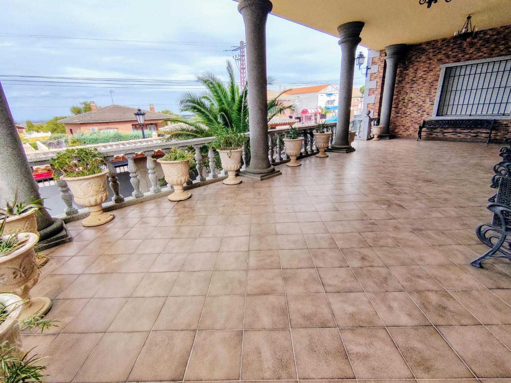 Preciosa Villa Para Grupos Grandes Con Piscina Y Bbq Casarrubios del Monte エクステリア 写真