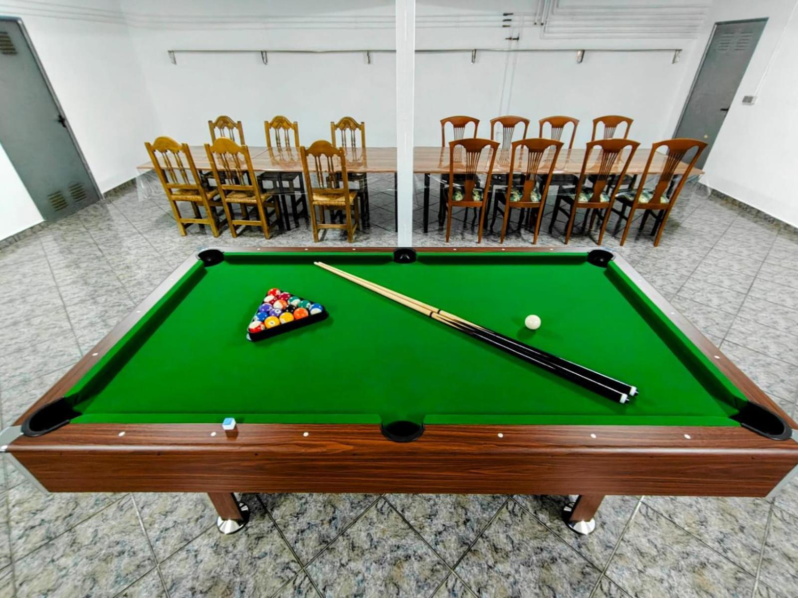 Preciosa Villa Para Grupos Grandes Con Piscina Y Bbq Casarrubios del Monte エクステリア 写真